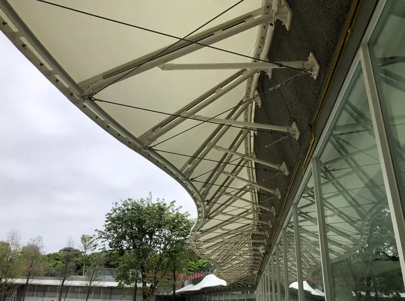 FRP 玻璃纖維是什麼?七大特性、適用工程一篇掌握! 6 台中市兒童美術館雨遮薄膜工程